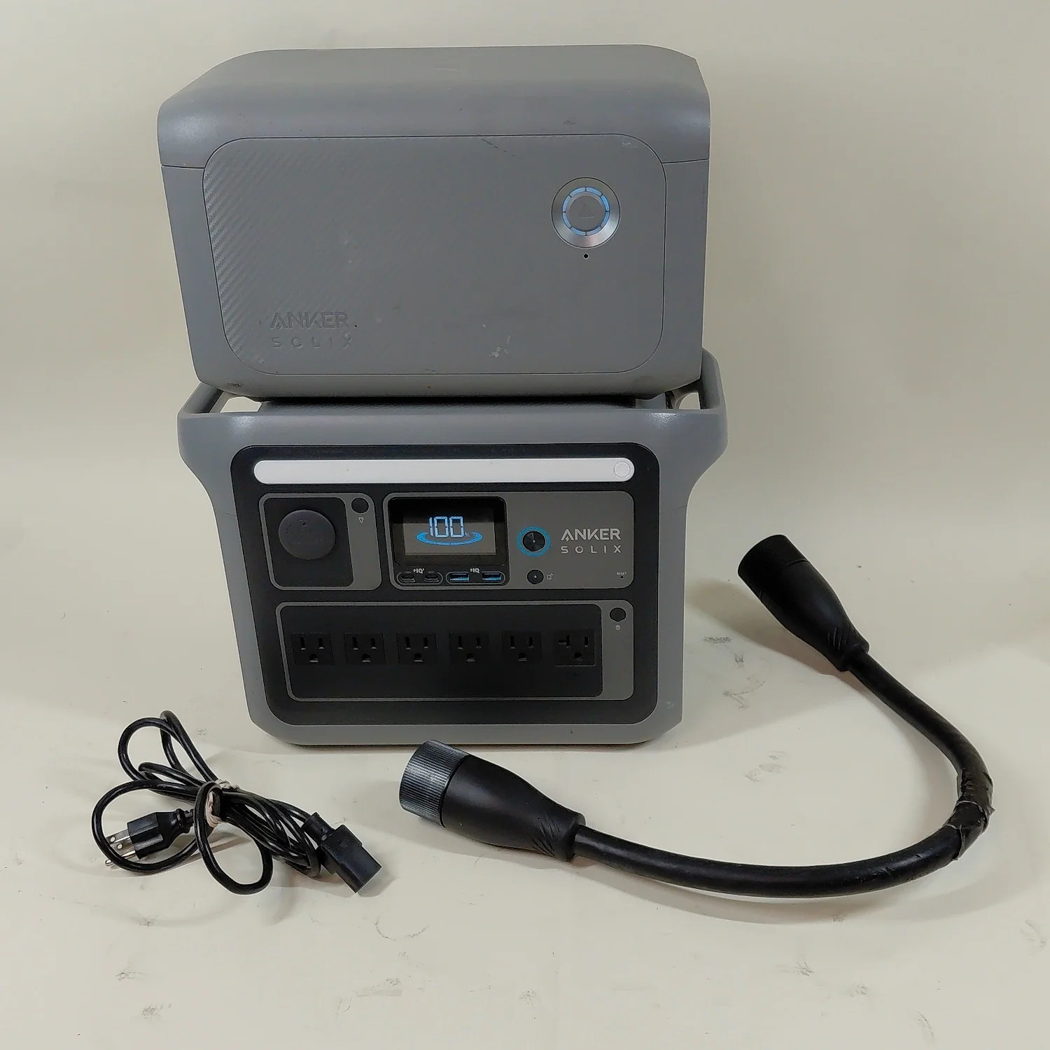 AG KUP 2, TRZECIA W POMIARZE A – Anker Power Station Solix C1000 recenzja i cena